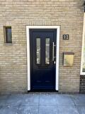 Voordeur donkerblauw